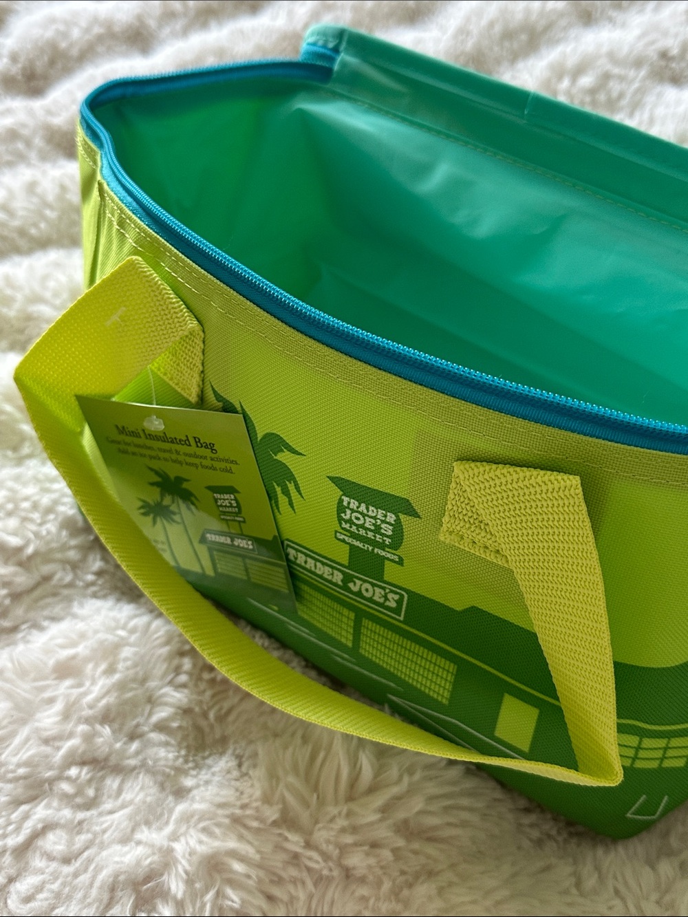 One NWT Trader Joe's Mini Insulated Bag Green